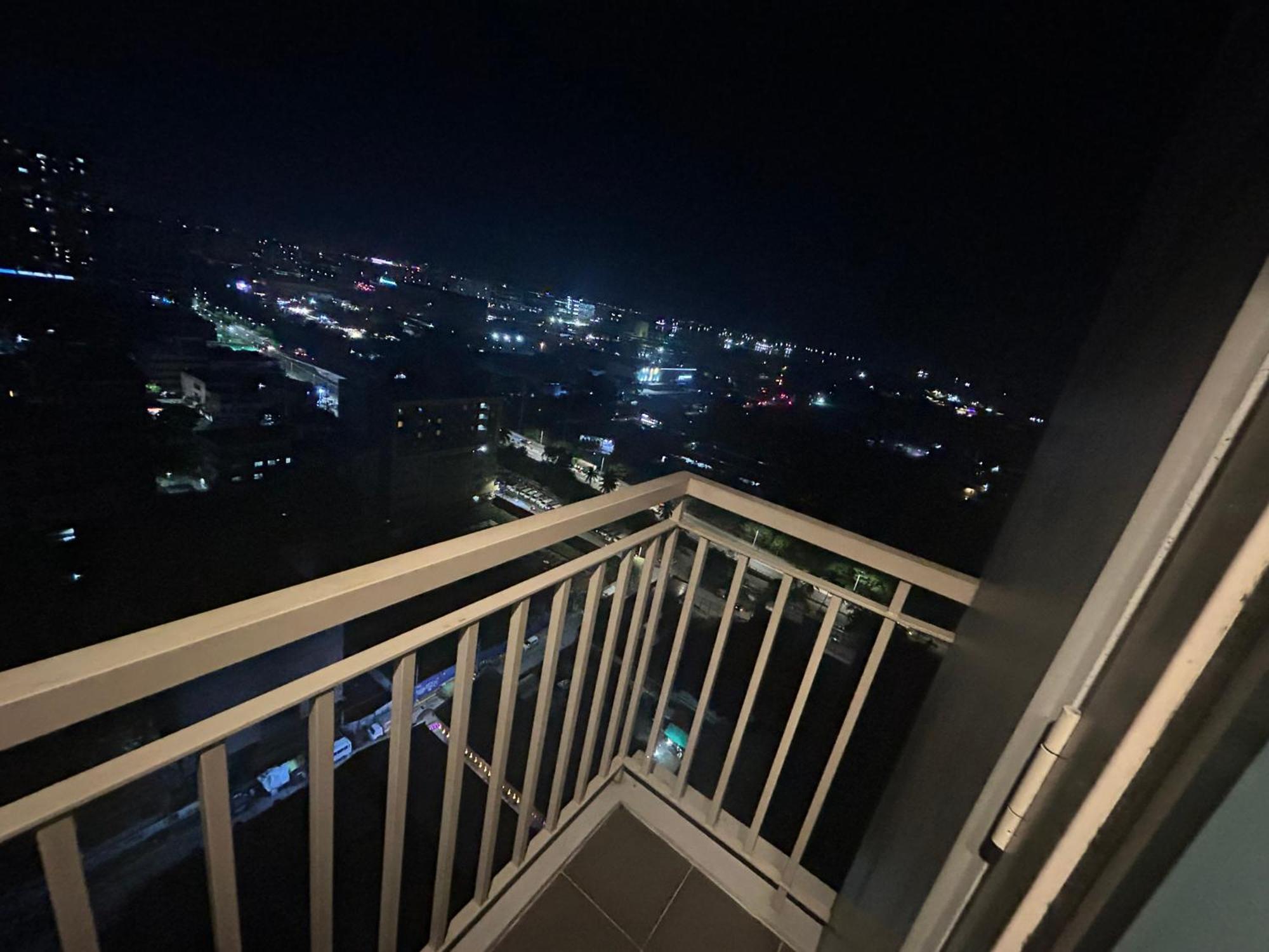 2Br Coast Residences Manila Eksteriør bilde