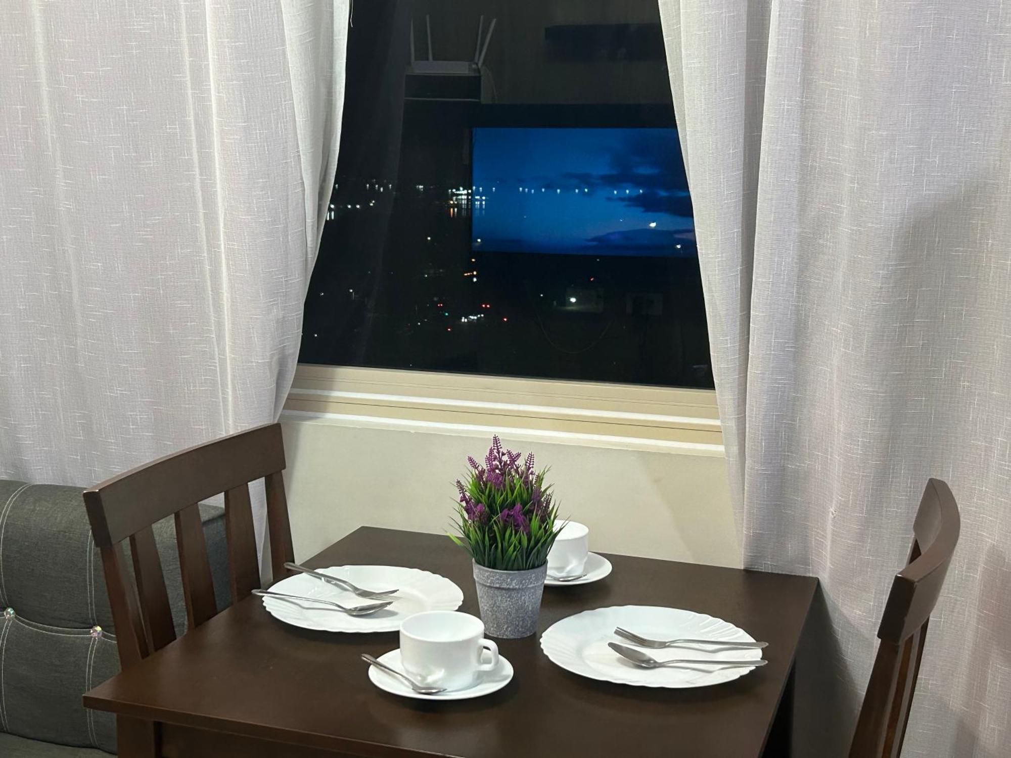 2Br Coast Residences Manila Eksteriør bilde